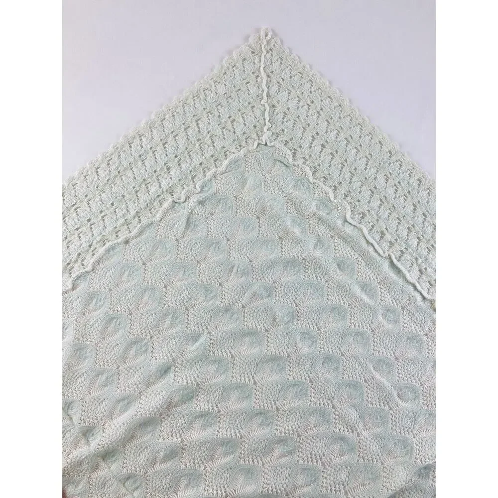 ANTIQUE BABY BLANKET DELICATE FINE 40 X 40 PALE MINT GREEN COVERLET PEACOCK VNTG